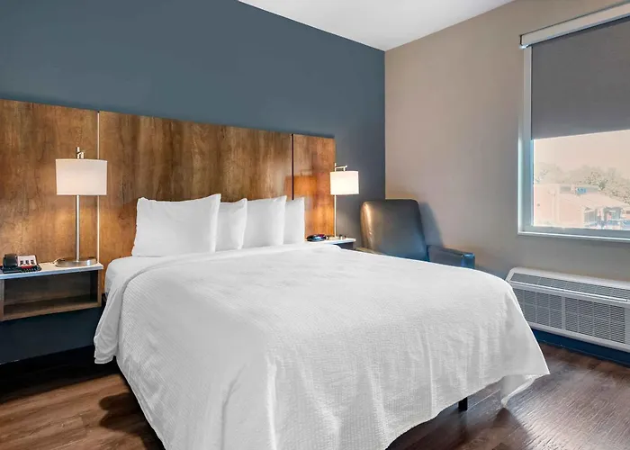 Hotel Extended America Premier Phoenix Airport 3*