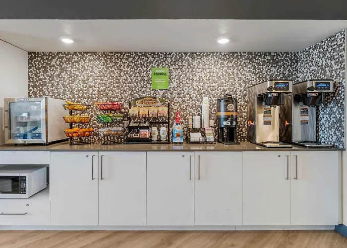 Extended America Premier Phoenix Airport 3*