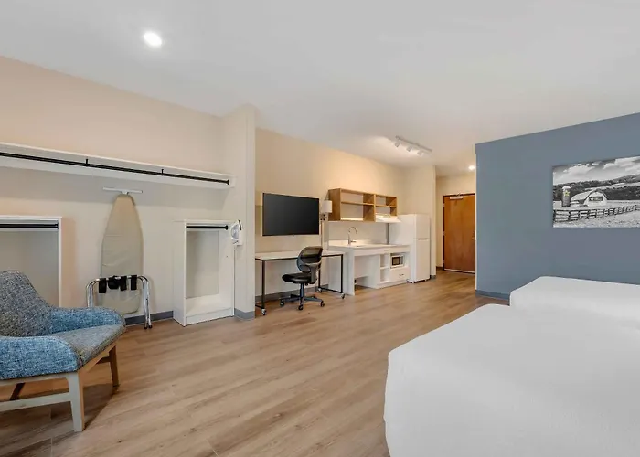 Extended America Premier Phoenix Airport Hotel Chandler